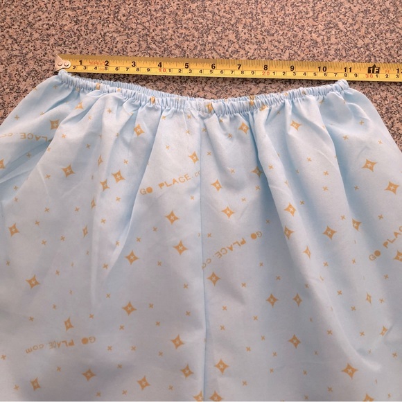 3/$30 Go Place Spa Medium Shorts Pyjamas Lounge Set 2 Piece Stars Short Sleeve - Picture 2 of 16
